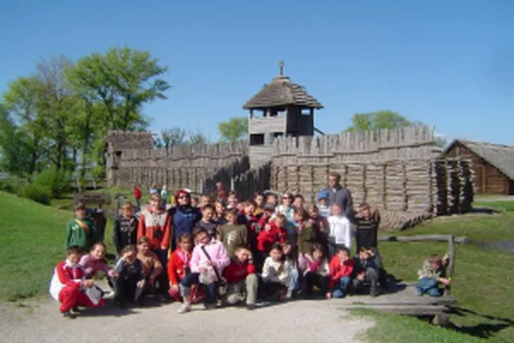 Najlepsze miejsca w Polsce na szkolne wycieczki – gdzie warto pojechać?