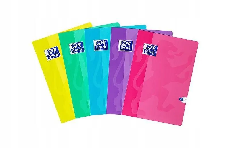 Niezbędne zeszyty do czwartej klasy – sprawdź pełną listę!