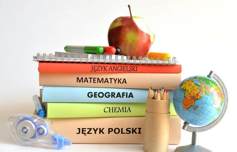 Poradnik przygotowania podręczników do oddania